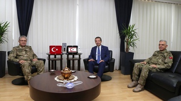 Ertuğruloğlu: Türk Ordusu Kıbrıs İçin Hayati