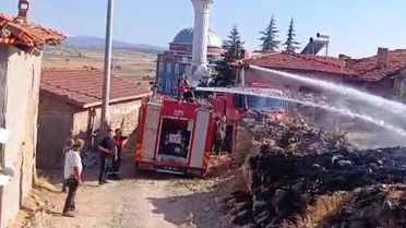 Tavşanlı'da Yangın Korkuttu