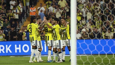 Fenerbahçe 4-2 Konyaspor'u Yendi