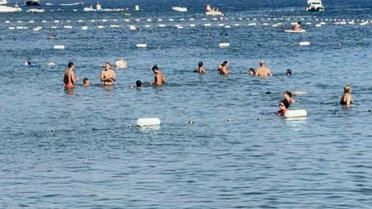 Bodrum'da Sıcak Hava Denizi Doldurdu