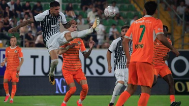 Alanyaspor, Beşiktaş'ı 1-0 Yenerek Üç Puan Aldı