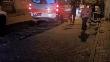 Bursa'da Tüfekli Kavga: Baba ve Oğlu Yaralandı