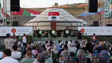 Ahlat'ta Mevlid Kandili'nde ilahi coşkusu
