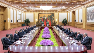 Xi Jinping ve Kral Abdullah Beijing'de buluştu