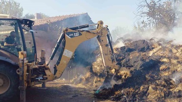 Kastamonu'da Yangın: 1500 Saman Balya Yandı