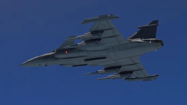 Macaristan'da savaş uçağı düştü: Pilot kurtuldu