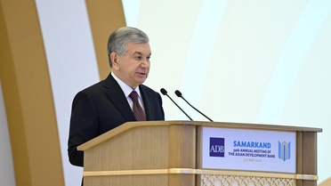 Özbekistan ve Azerbaycan'dan Ebedi Dostluk Antlaşması