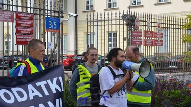 Varşova'da Yabancıların İkamet Protestosu