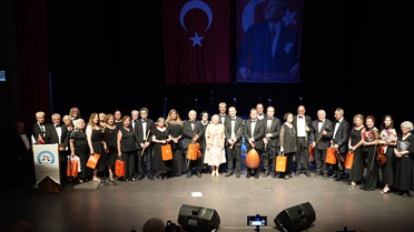 Atatürk'e Saygı Konseri Tekirdağ'da Düzenlendi