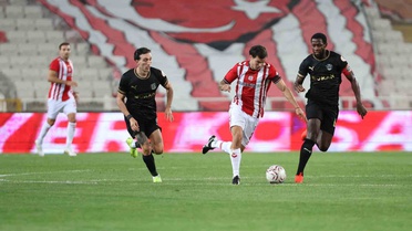 Sivasspor ve Manisa FK 2-2 Beraberlik Tasdıra