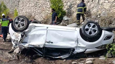 Otomobil dereye uçtu! Feci kazada iki kadın hayatını kaybetti