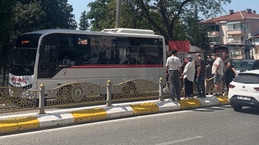 Edirne'de Kazada Motosiklet Sürücüsü Yaralandı