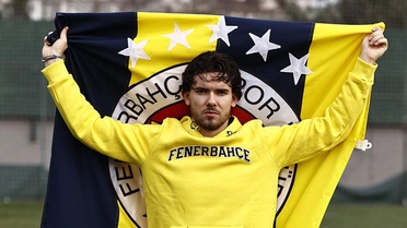 Fenerbahçe'den Ferdi Kadıoğlu açıklaması geldi 