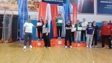 Kartepeli karateci Hayrunisa Sadan, ANALİG’de Türkiye şampiyonu oldu