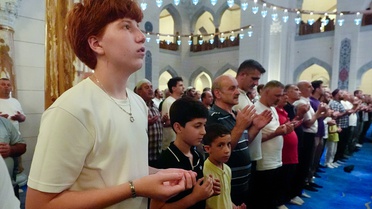 Mevlit Kandili'nde Cami Programları