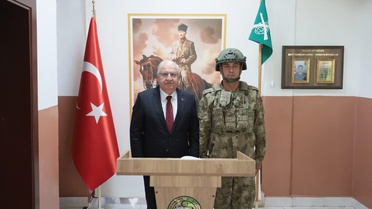 Bakan Güler, Komando Tugayında Denetleme Yaptı
