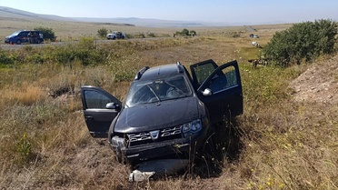 Sarıkamış'ta SUV Aracın Kazası: 2 Yaralı