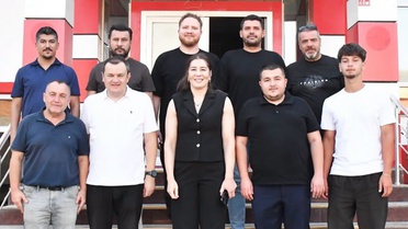 Yasemin Adar Yiğit, Balıkesirspor'u Ziyaret Etti