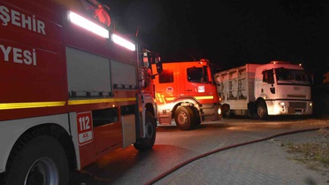 Hendek'te Tuz Ruhu Sızıntısı: 2 Kişi Hastaneye Kaldırıldı