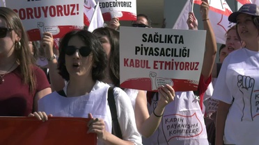 Kadınlar Ücretsiz HPV Aşısı İçin Eylemde