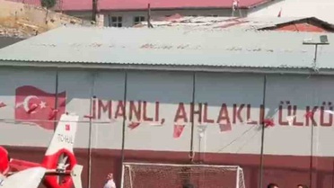 Kalp Krizi Geçiren B.B. Ambulansta