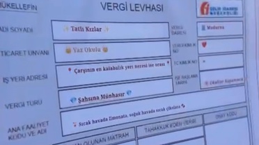 'Şikayet var' diyen zabıtaya el yapımı 'vergi levhası'