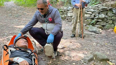 Uludağ'da Ayağı Kırılan Yaşlı Adam Kurtarıldı