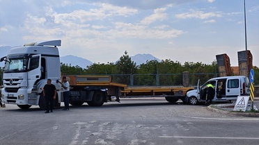 Konya'da Trafik Kazası: 5 Yaralı