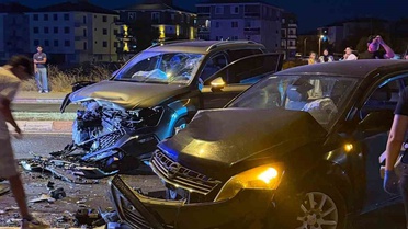 Lüleburgaz'da Trafik Kazası: 8 Yaralı