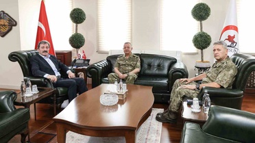 Tümgeneral Oltulu Göreve Başladı