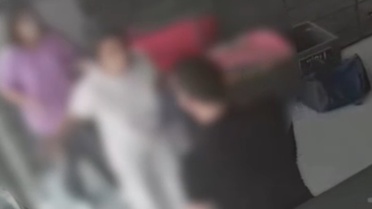Spor salonunda dakikalarca kadını darbeden şahıs serbest bırakıldı