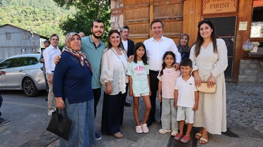 Vali Aydoğdu Apçağa Köyü'nü Ziyaret Etti