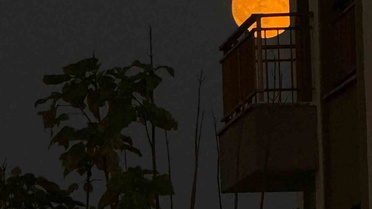 Diyarbakır'da Büyüleyici Dolunay