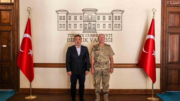 Tümgeneral İlbey'den Vali Sözer'e ziyaret