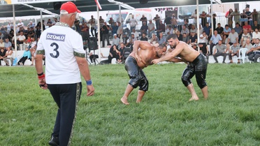Edirne’de Kel Aliço Güreşleri’nin Şampiyonu Erkan Taş
