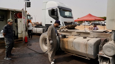 Trablus'ta Mobil Yakıt İstasyonları Kuruldu
