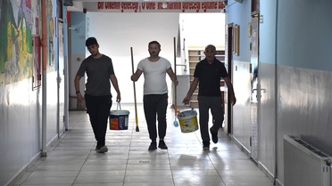 Öğrenciler için okul yenilendi