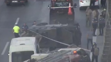 Pendik'te Zırhlı Araç Zincirleme Kazaya Karıştı