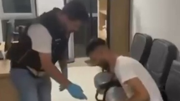 Suriyeli şahsın protez bacağından çıkanlar akıllara durgunluk verdi