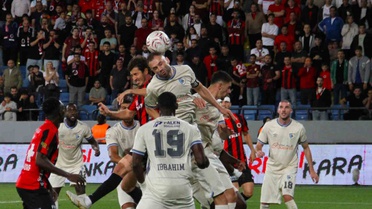 Yine puan aldılar! Gençlerbirliği Barcelona'ya döndü