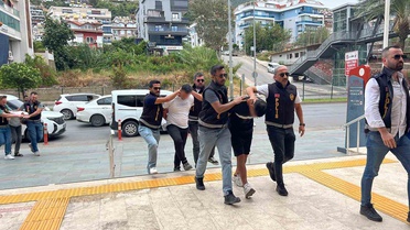 Alanya'da Döviz Bürosu Soyuldu