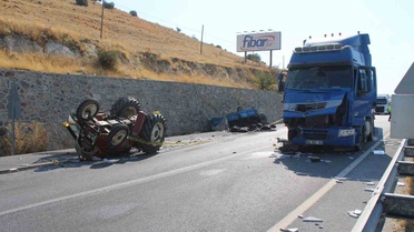 Efeler'de Trafik Kazası: Traktör Sürücüsü Tutuklandı