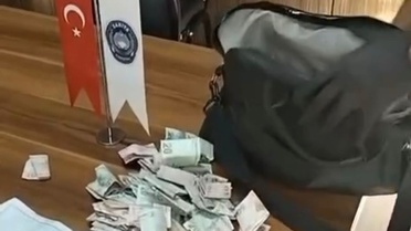 Babaeski’de ‘kalem satıyorum’ bahanesiyle dilencilik yapan şahsa zabıta müdahalesi