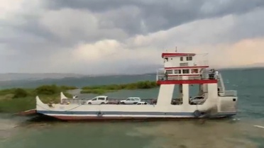 Elazığ'da Fırtına Feribotu İskeleye Yaklaştırmadı