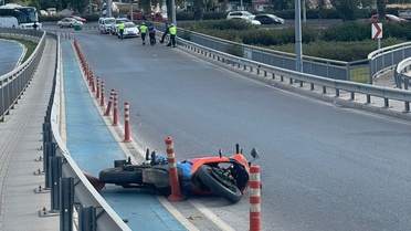 Bayraklı'da Motosiklet Kazasında Genç Kız Hayatını Kaybetti