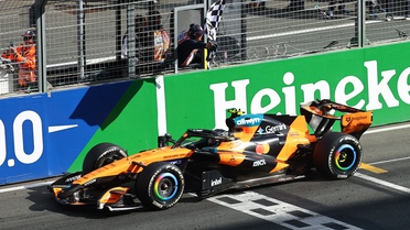 Norris, McLaren ile 2030'a kadar sözleşme uzattı