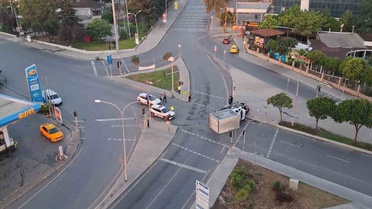 Beylikdüzü'nde Kırmızı Işık İhlali Kazaya Neden Oldu
