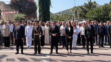Çeşme'de 30 Ağustos Zafer Bayramı Coşkuyla Kutlandı
