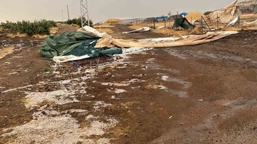 Karakoçan'da Fırtına ve Dolu Zarar Verdi