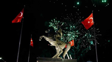 Niğde'de Zafer Bayramı Fener Alayı Coşkusu